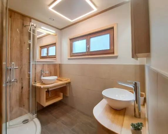 Casa Christine Garfrescha, Bad